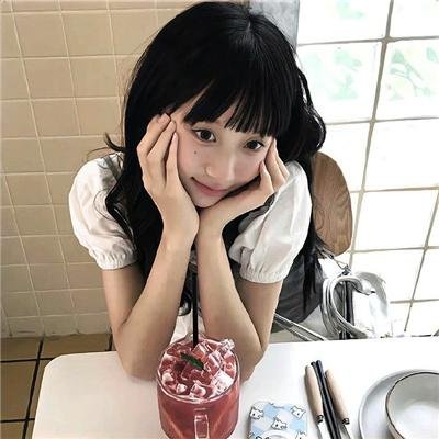 雾中湖